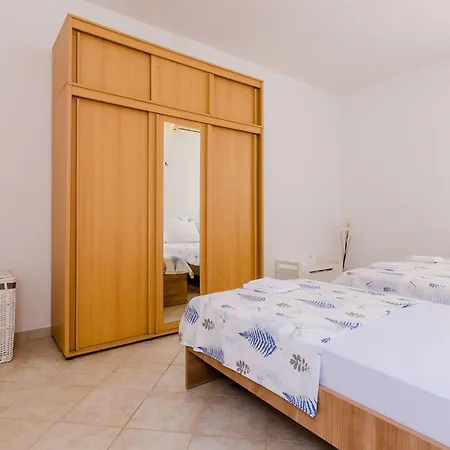 Alba- Duplex Two Bedroom With Shared Pool And Sea View Апартаменты